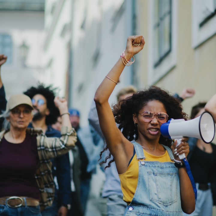 Lutte contre la violence envers les femmes